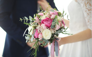 how to choose wedding flowers