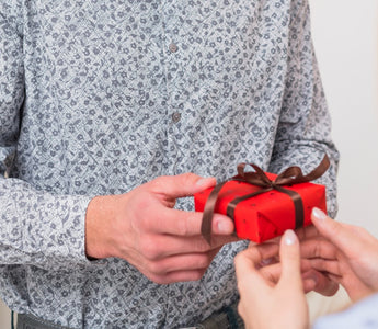 11 Top Men Valentine Day Gifts: Perfect Picks for Your Special Man